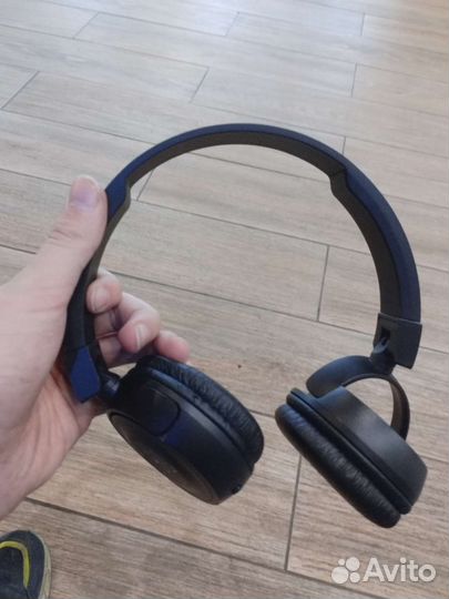 Беспроводные наушники