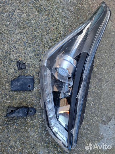 Фара правая Hyundai Creta I