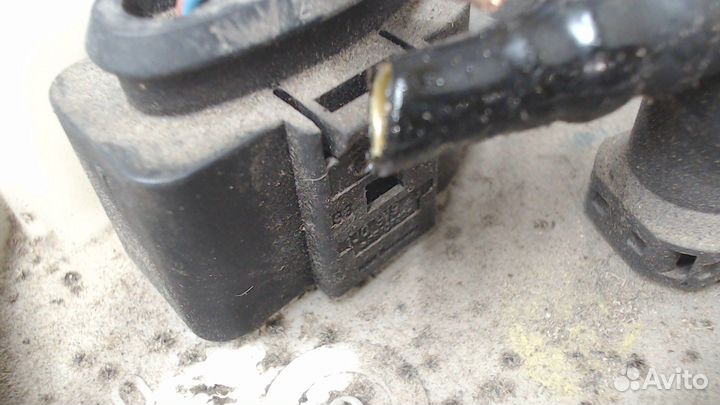 Насос топливный электрический Opel Vectra B, 1999