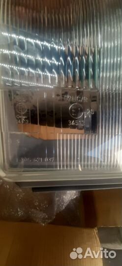 Стекло фары W140 bosch 1305621905