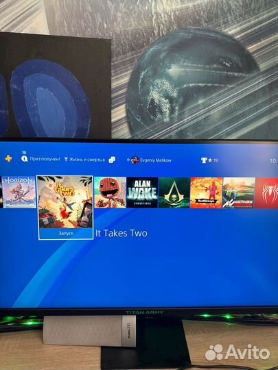 Sony PS4 pro 1tb, 2 джойстика с играми