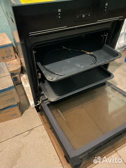 Электрический духовой шкаф Electrolux EOB3430COK