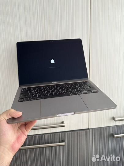 Apple macbook pro 13 2020 m1 8gb 256