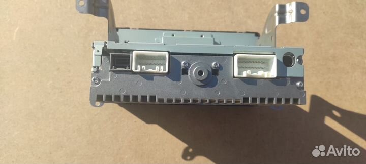 Магнитола Mitsubishi Outlander 3