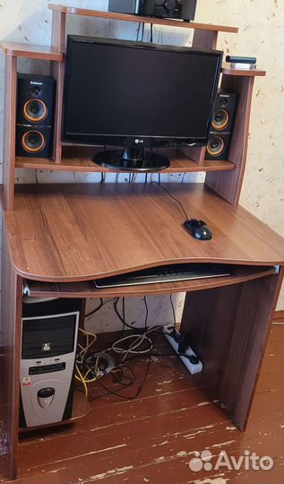 Компьютерный стол бу