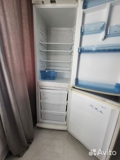 Холодильник