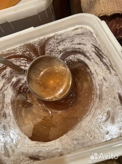 Пчелиный мёд