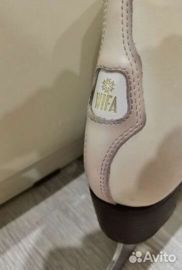 Коньки для фигурного катания профессиональные