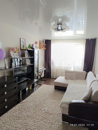 2-к. квартира, 65 м², 2/10 эт.