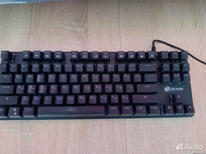 Игровая механическая клавиатура rgb