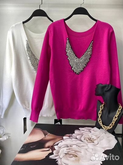 Джемпер со стразами