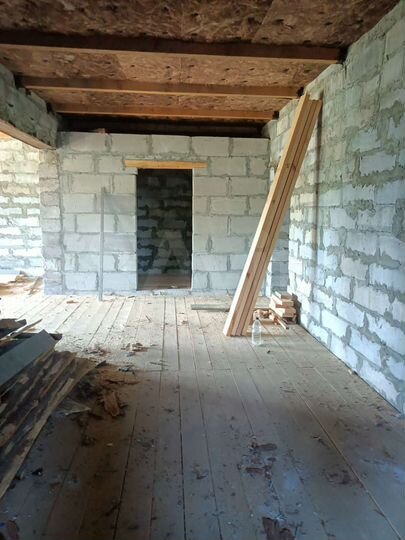 Дом 114 м² на участке 9,6 сот.