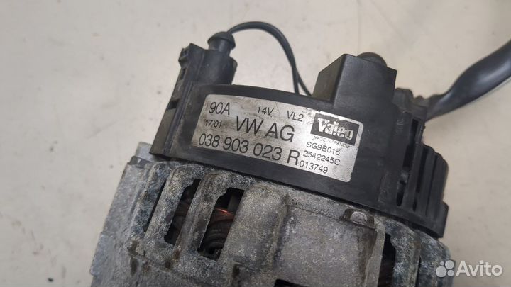 Генератор Volkswagen Bora, 2001