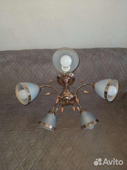 Люстра потолочная бу
