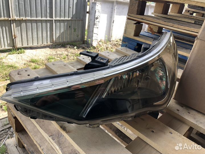 Передняя Левая Фара Hyundai Solaris 2021