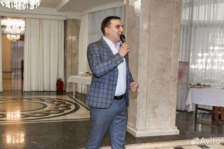 Ведущий,вокалист, диджей, музыкант