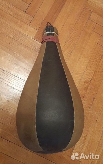 Боксерская груша в хорошем состоянии