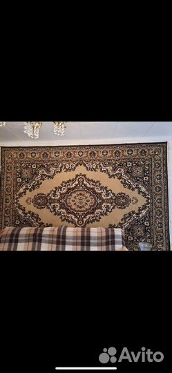 Ковер шерстяной