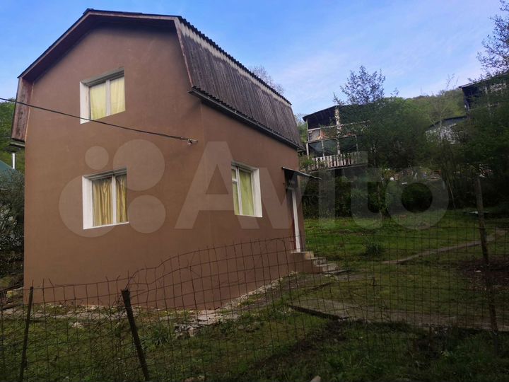 Дом 72 м² на участке 6 сот.