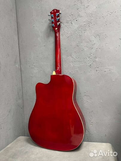 Гитара дредноут