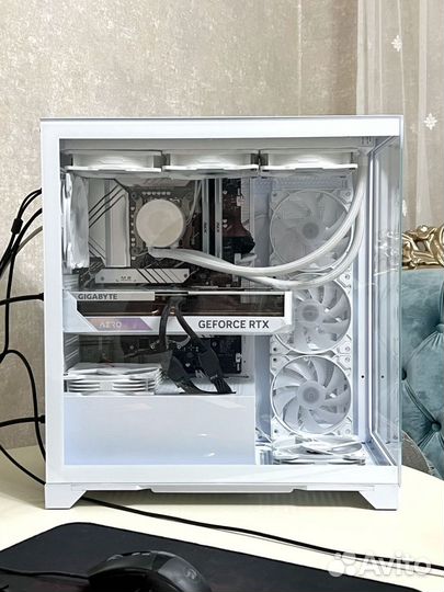 Игровой белый системный блок