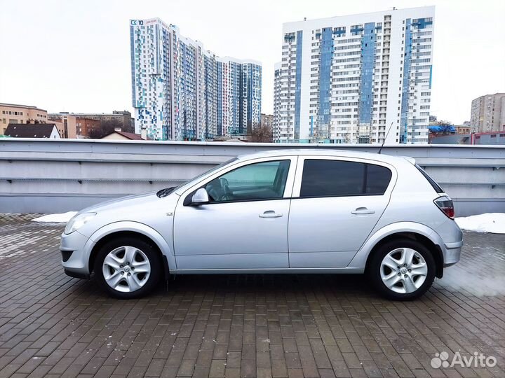 Opel Astra 1.8 AT, 2014, 143 000 км