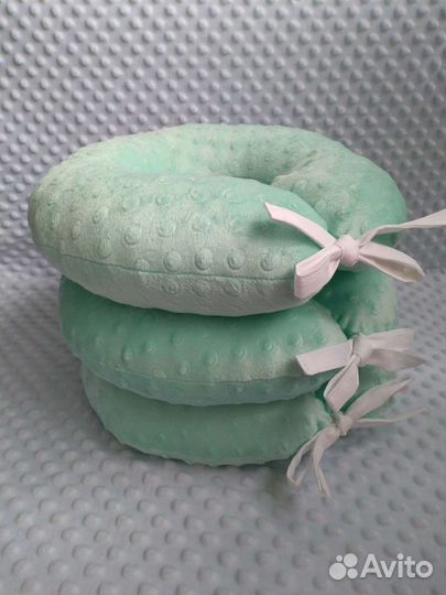 Подушка рогалик для наращивания ресниц