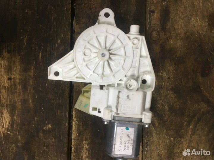 Моторчик стеклоподъемника задний Mercedes M-Class