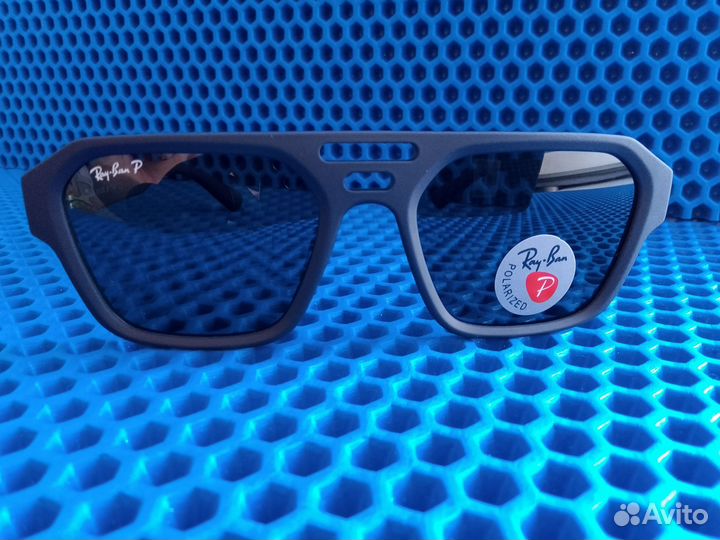 Солнцезащитные очки Rau-Ban