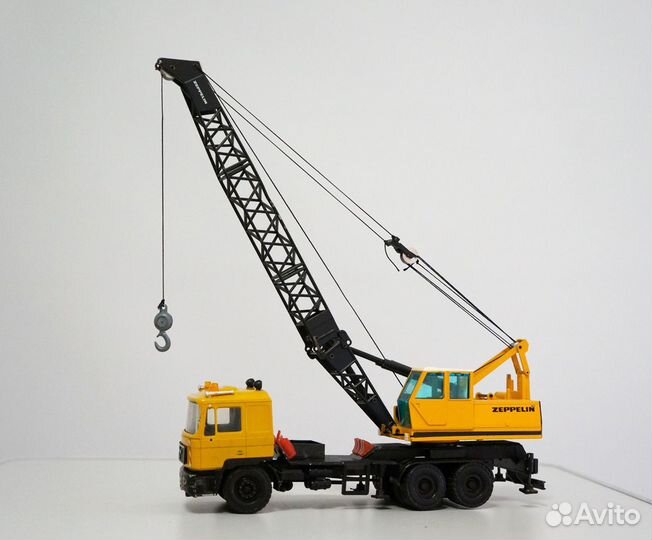 1/50 кран MAN Sennebogen 6x4 1:50 раритет