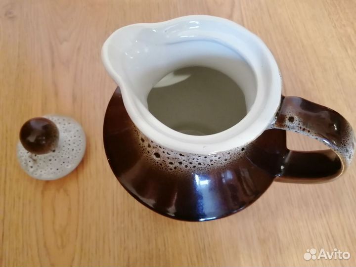 Красивые кувшины и графины новые и б/у