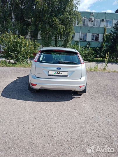 Ford Focus 2.0 AT, 2010, 102 000 км