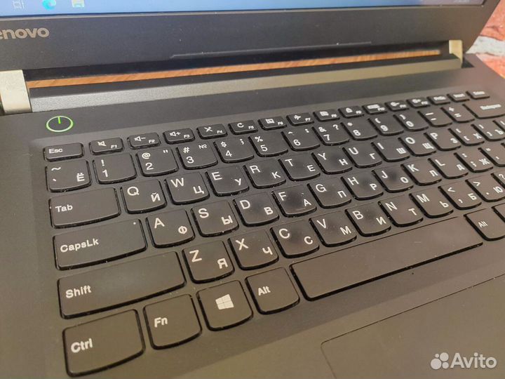 Ноутбук Lenovo i5 для учебы на Windows 10, обмен