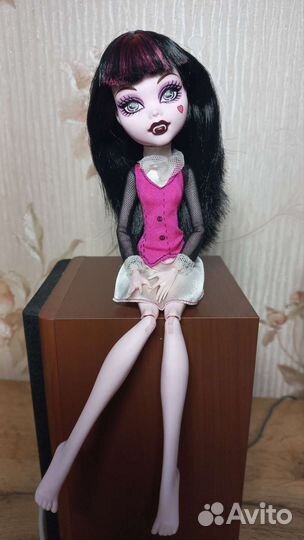 Кукла Монстер Хай Дракулаура