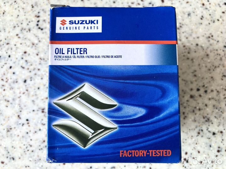 Фильтр масляный Suzuki 16510-61A31
