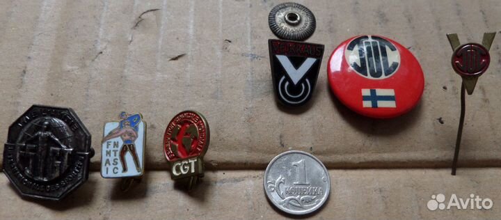 Знаки спорт.клубов профсоюзов Франции/Финляндии