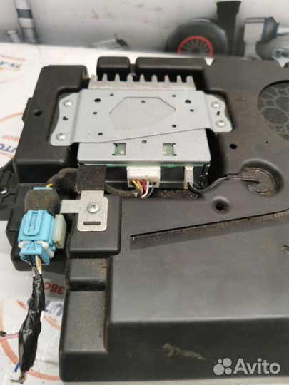 Сабвуфер Honda Cr-V 2.0 R20A 2011