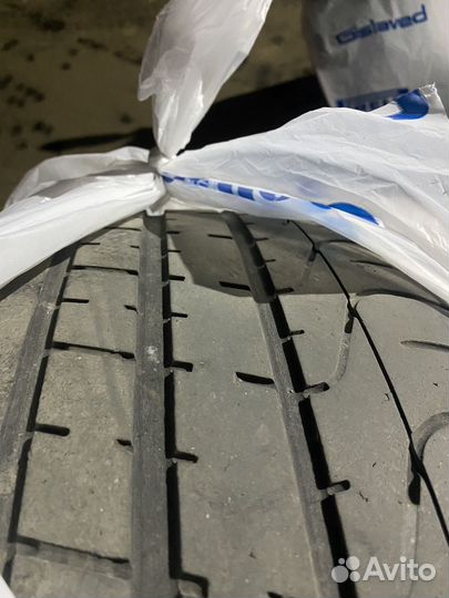 Pirelli P Zero 235/40 R18 97V