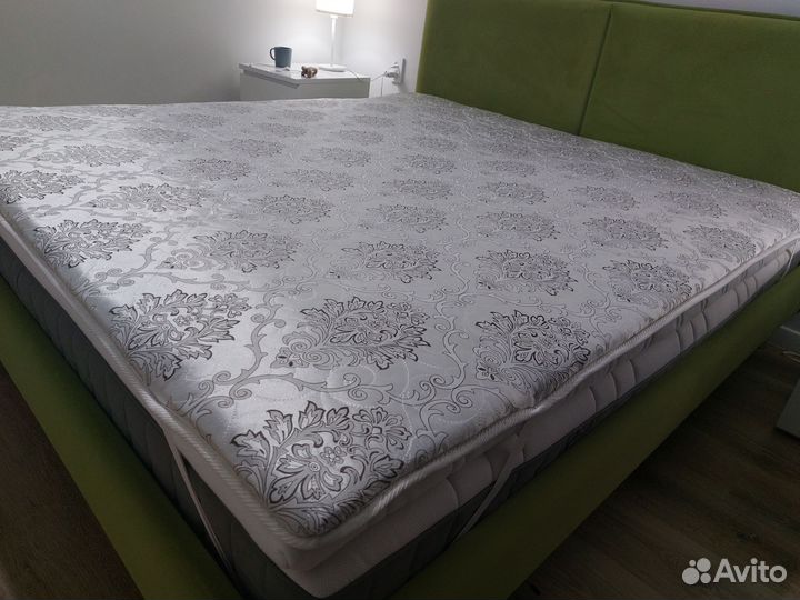 Матрас-топпер 180х200 на резинке беспружинный