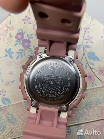 Часы casio G shock GMA-1200DP-4AER