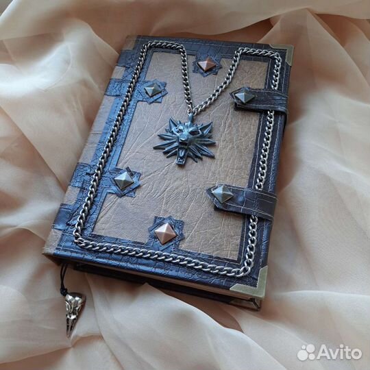 Бестиарий Ведьмака (ручная работа)