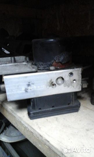 Блок абс chrysler 300c