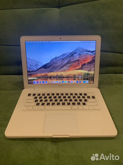 Apple MacBook A1342