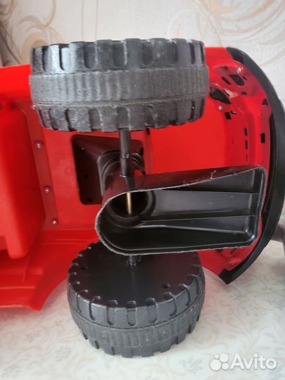 Машинка-каталка