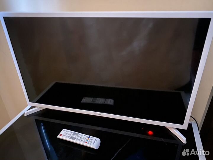 Телевизор samsung SMART tv