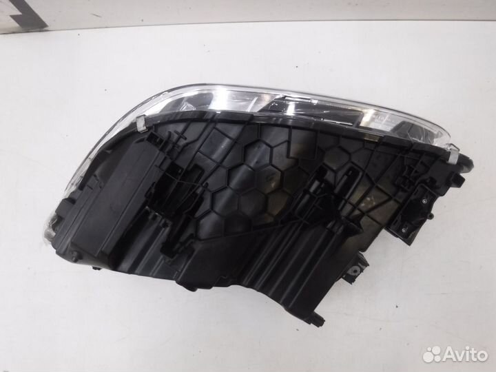 Фара правая на BMW X3
