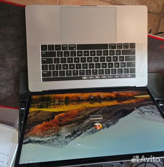 MacBook Pro 15 2018 Core i9 2.9 32gb 512g 555X 4GB
