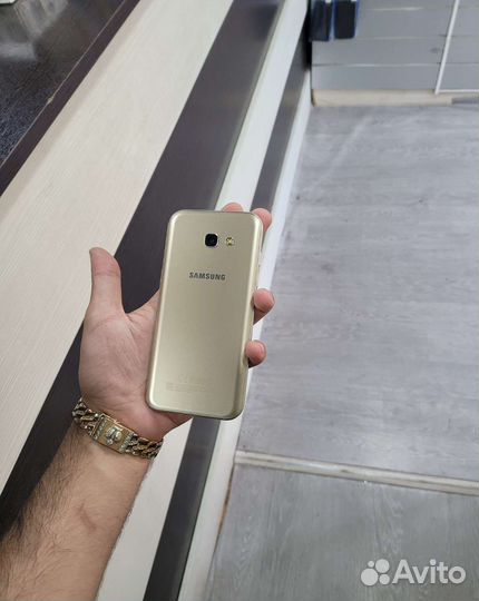Samsung A5 17 3/32gb android 8