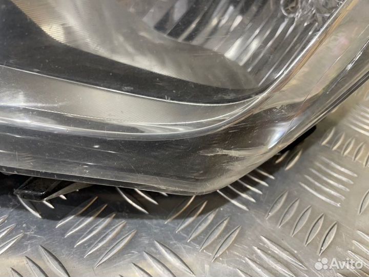 Фара передняя левая Hyundai Solaris 1.6