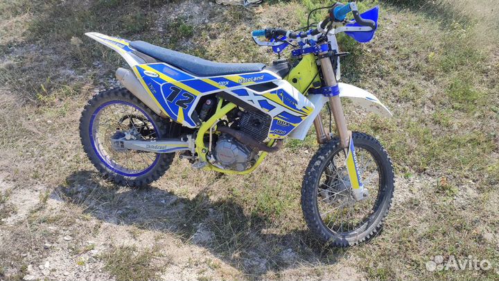 Gr 7, motolend xt250st